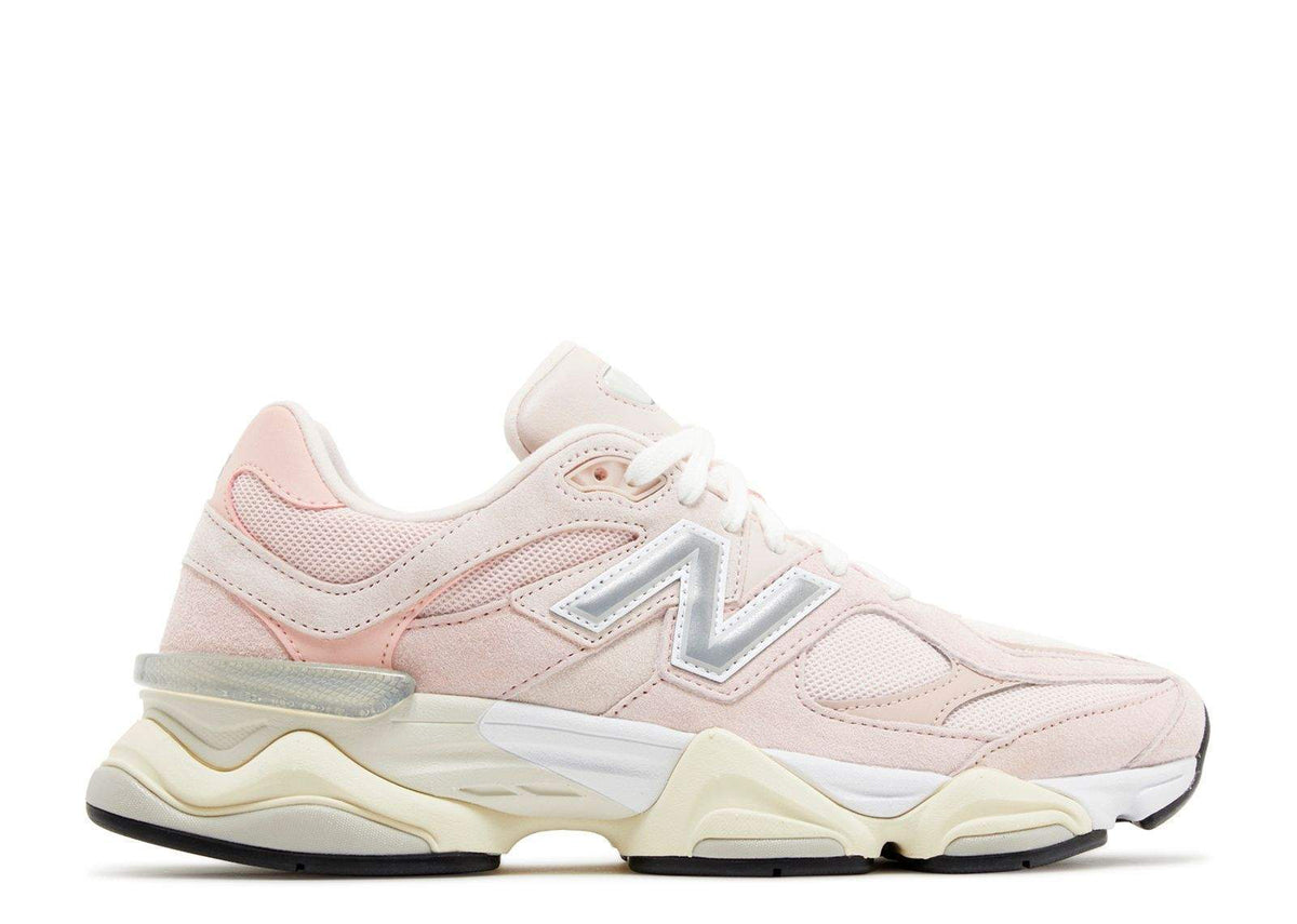 New Balance 9060 Pink Haze Sneakers