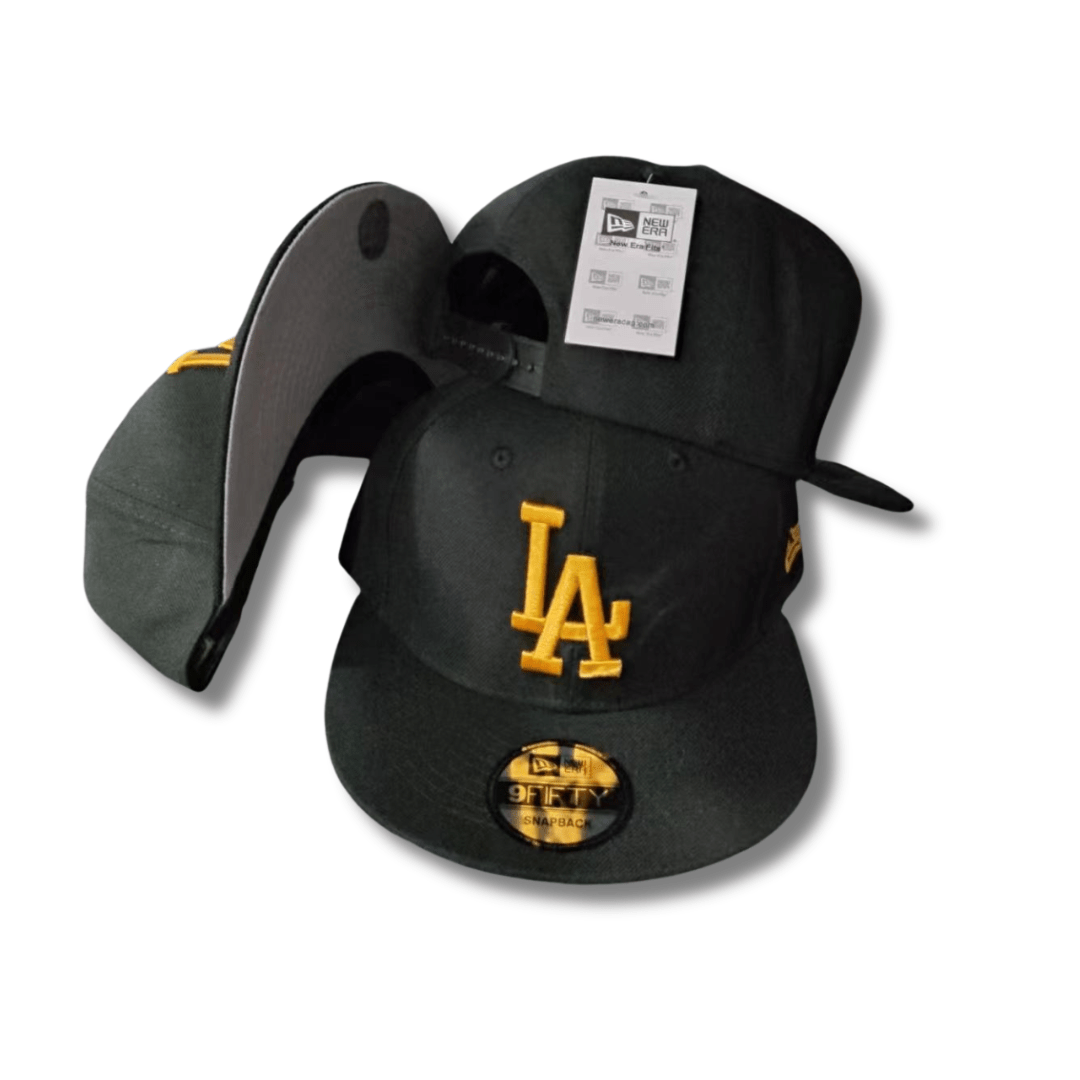 Los Angeles Dodgers Black with Yellow Embroidered Logo Snapback Cap
