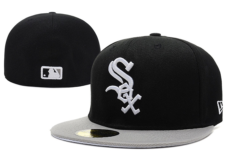 Chicago White Sox Fitted MLB Hat with Gray Brim - Black