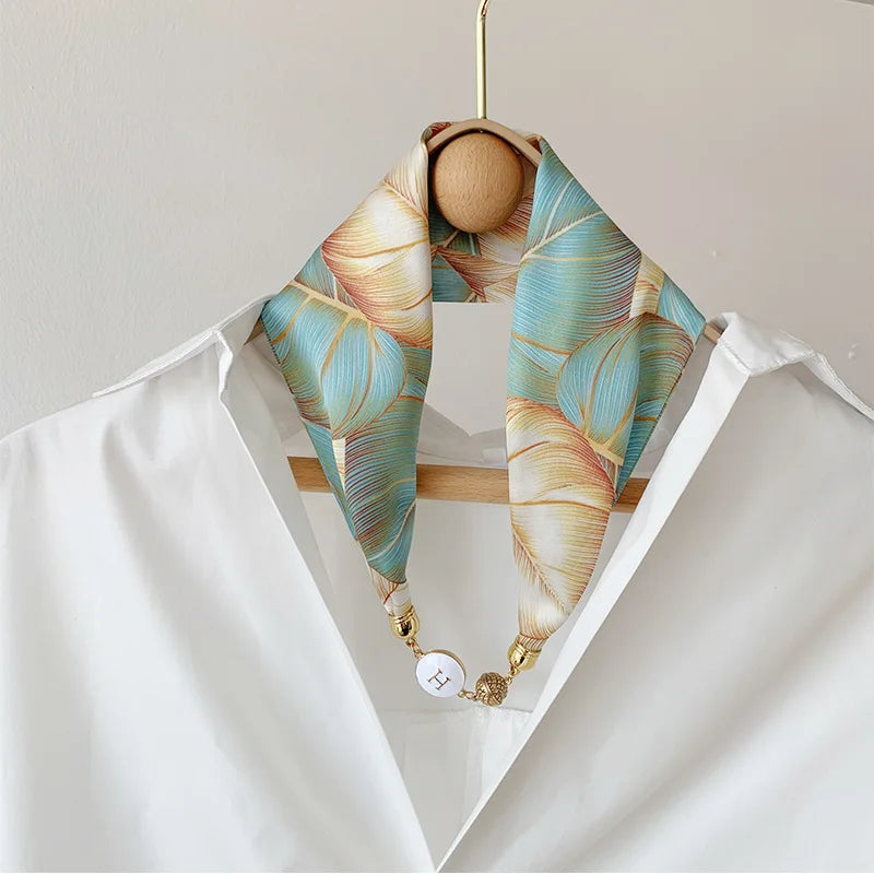 Magnetic scarf Magnetic buckle scarf, women's new necklace, versatile scarf, summer lazy little scarf, scarf, high-end feeling