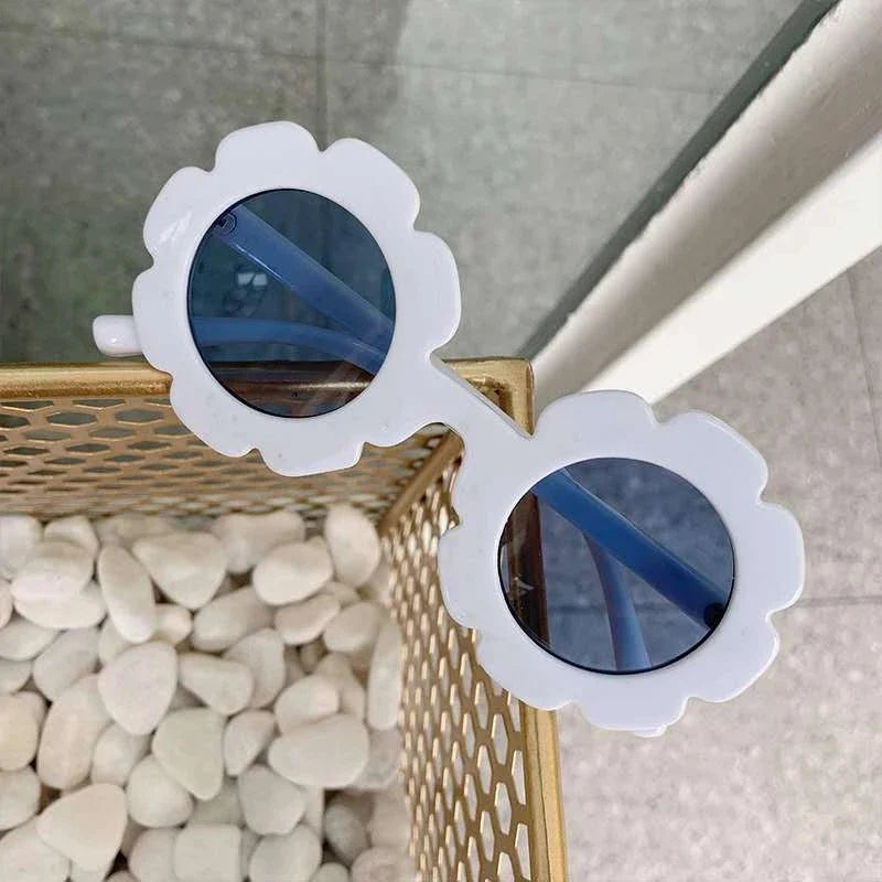 NONOR Kids Sunglasses Summer Girl Boys Cute Sunglasse Flower Outdoor Children Lovely Vintage Sunglasses Protection Classic