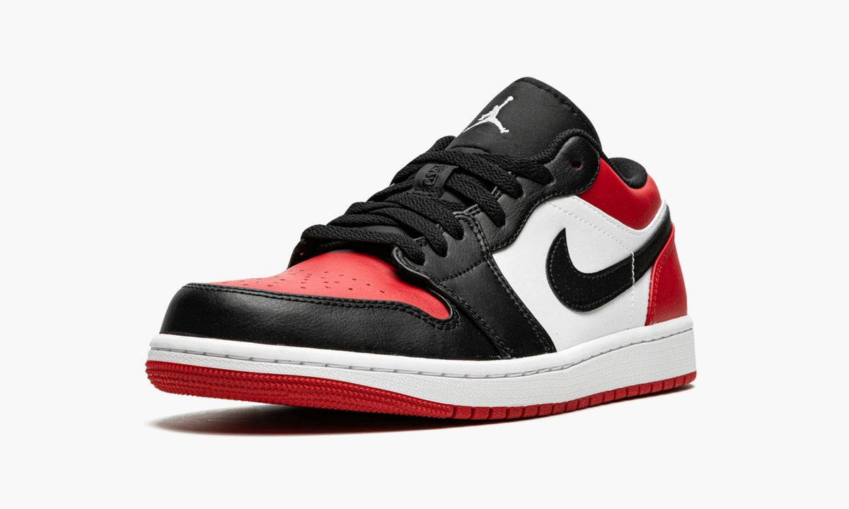 Air Jordan 1 Low "Bred Toe" Sneakers