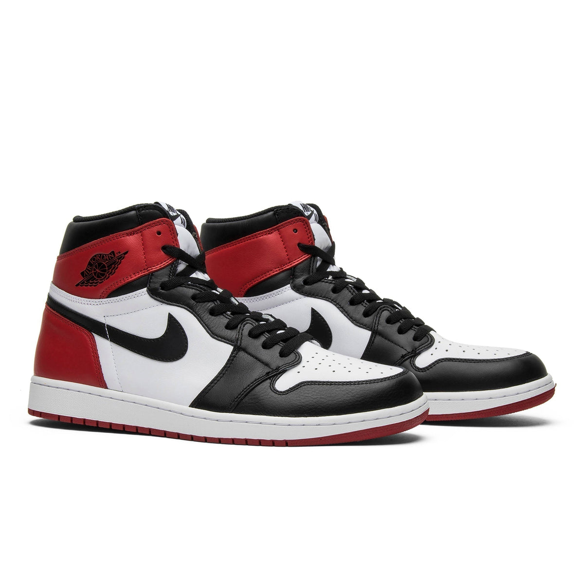 Air Jordan 1 Retro High OG 'Black Toe' 2016 555088-125 Sneakers