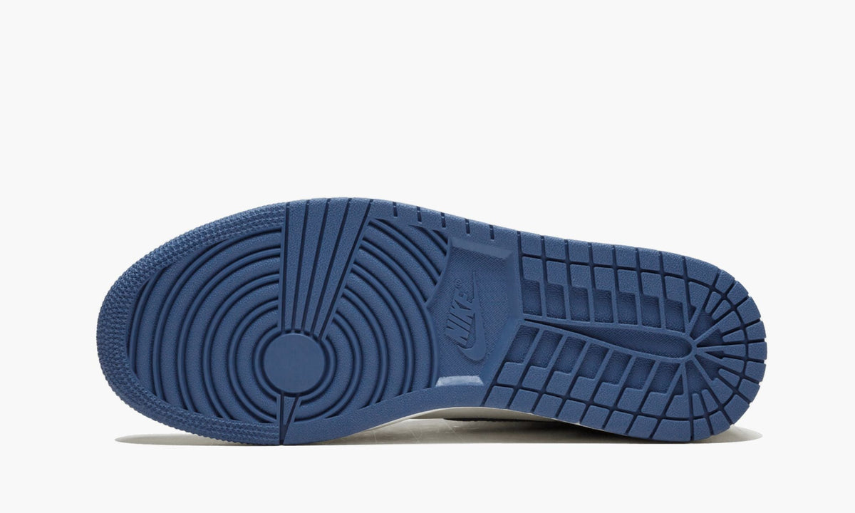 Air Jordan 1 Retro High OG "Blue Moon" Sneakers