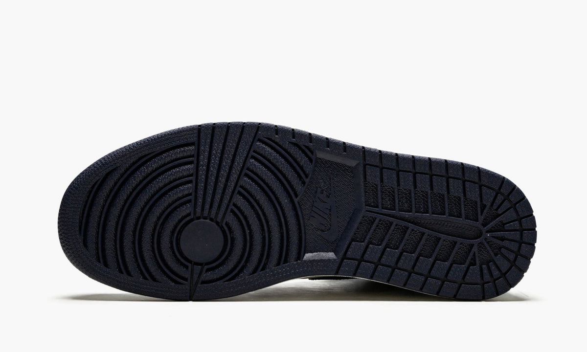 Air Jordan 1 Retro High OG "Obsidian/University Blue" Sneakers