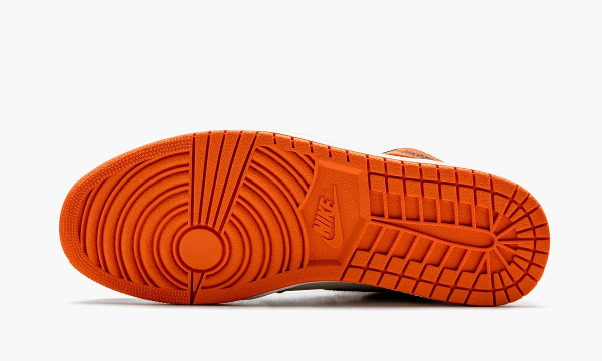 Air Jordan 1 Retro High OG "Shattered Backboard" Sneakers