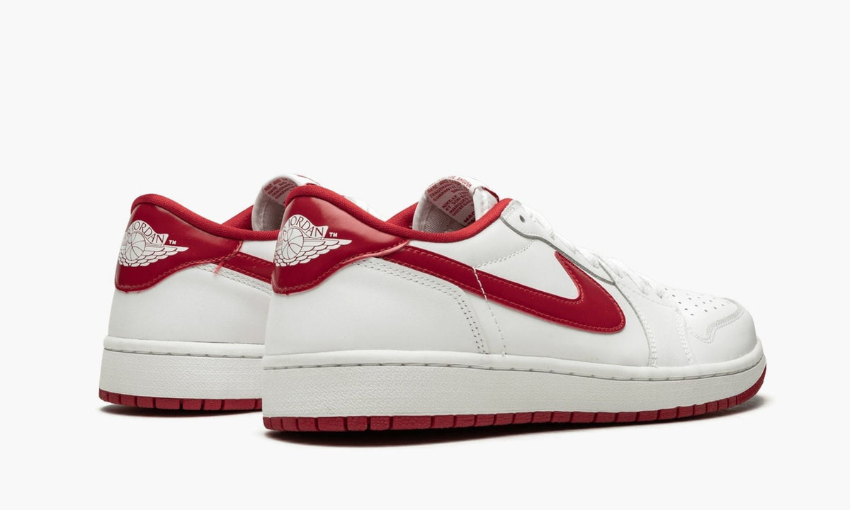 Air Jordan 1 Retro Low OG "White / Varsity Red" Sneakers