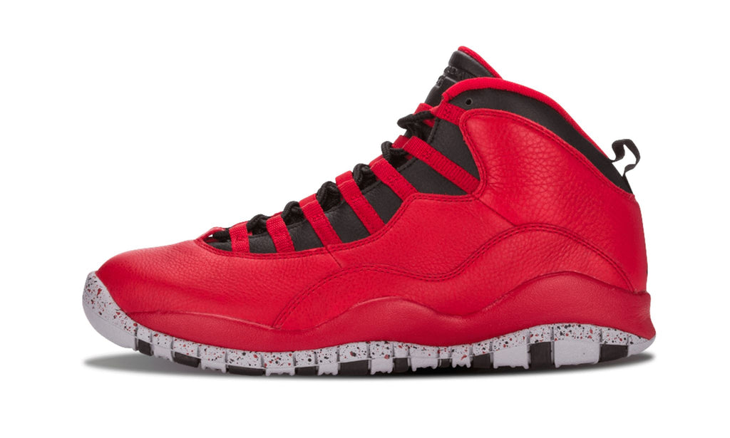 Air Jordan 10 Retro 30th Bulls Over Broadway Sneakers