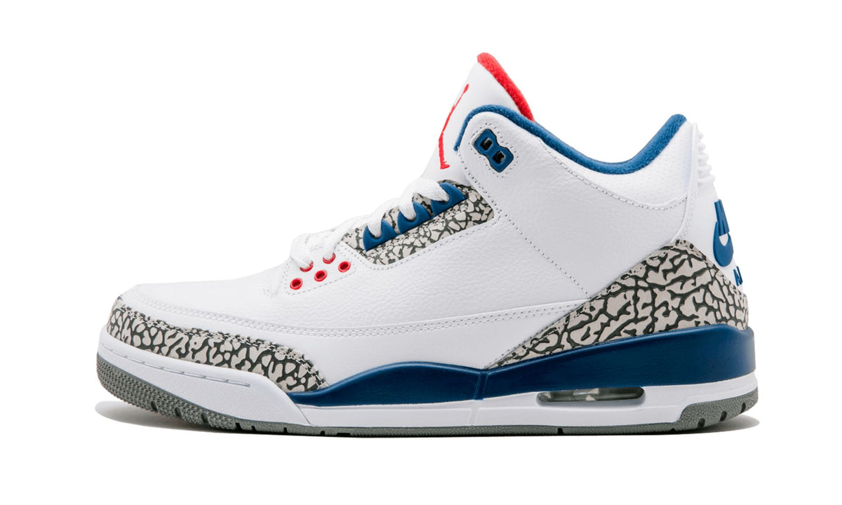 Air Jordan 3 Retro OG "True Blue" Sneakers