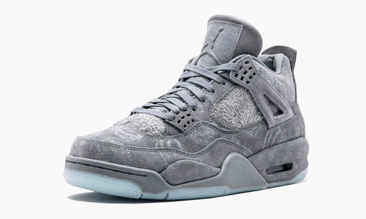 Air Jordan 4 Retro Kaws "KAWS" Sneakers