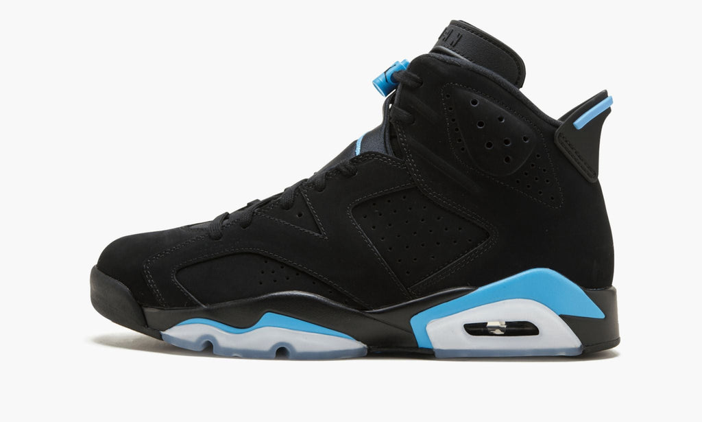 Air Jordan 6 Retro "UNC" Sneakers