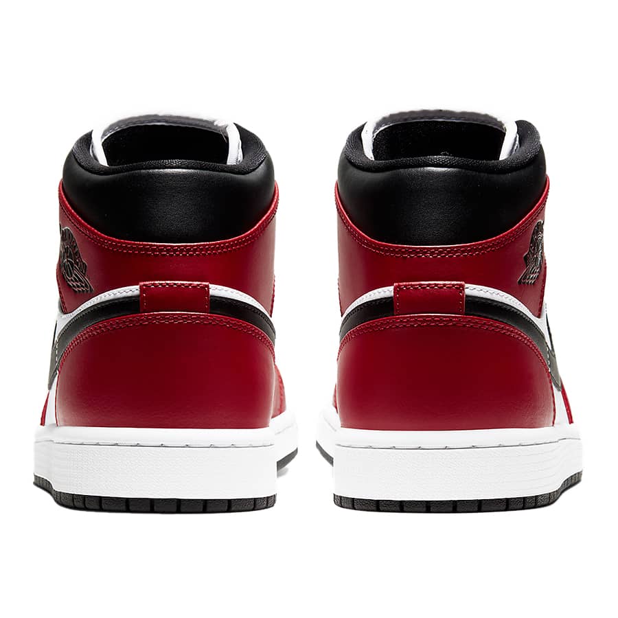 Jordan 1 Mid Chicago Black Toe 554724 Sneakers