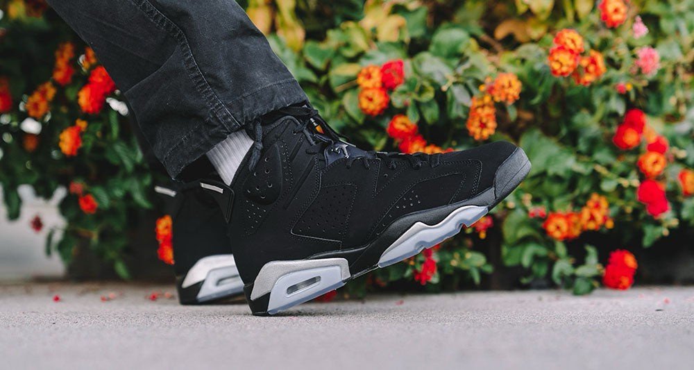 Jordan 6 Retro Chrome Metallic Silver Sneakers