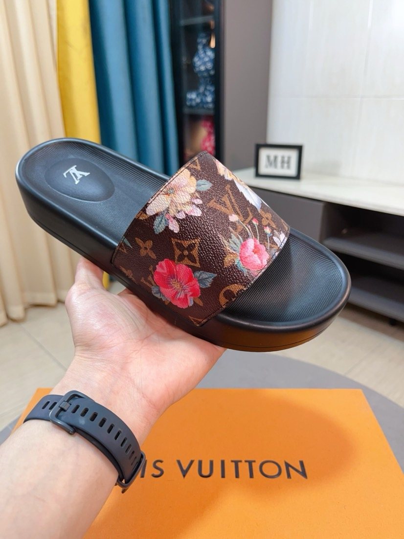 Louis Vuitton Brown Floral Print Slide Sandals — side