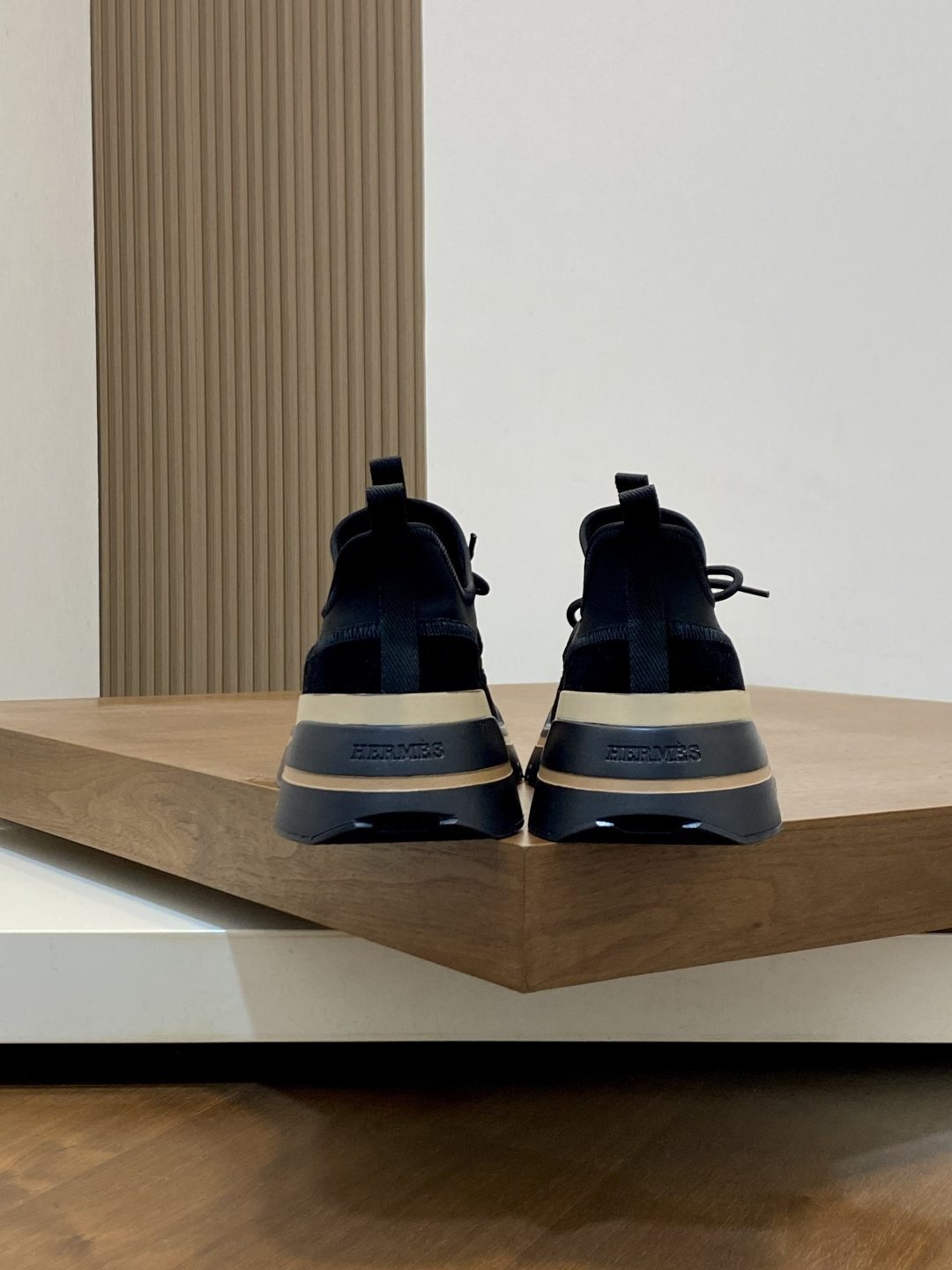 Hermès Bouncing Low-Top Sneakers — side